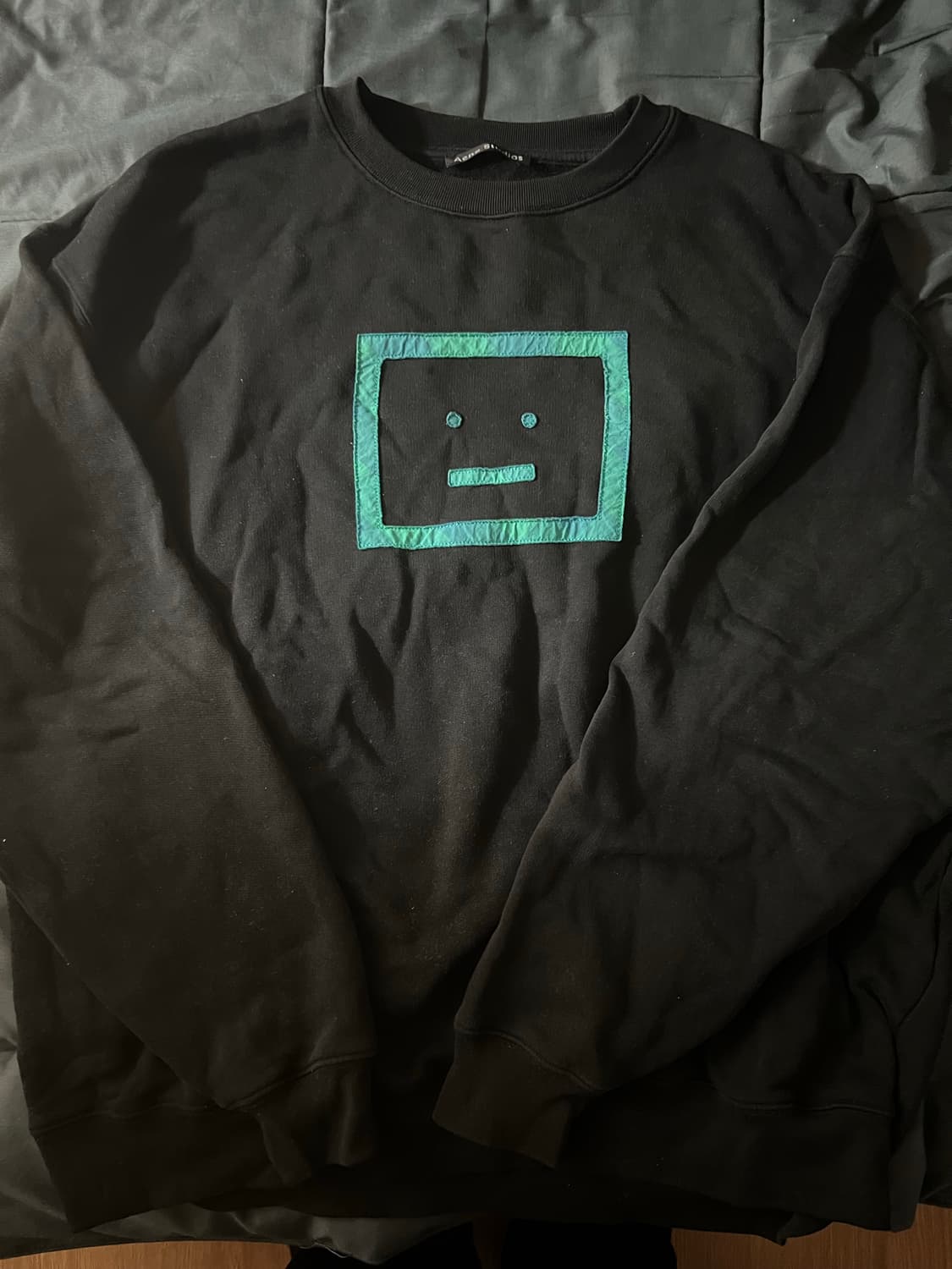 아크네 맨투맨 xl 상품이미지1