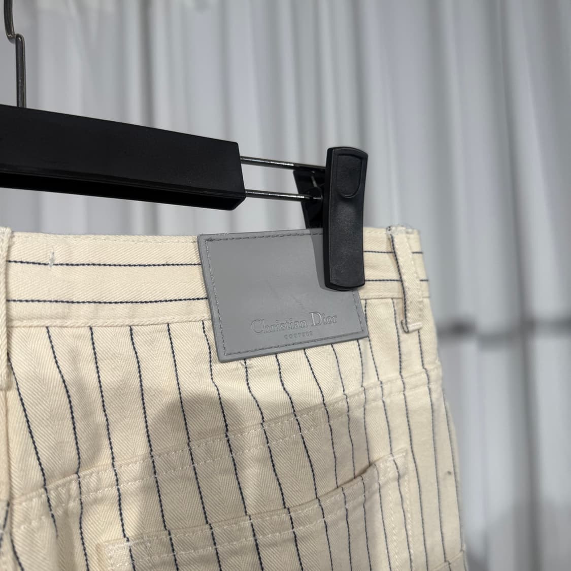 [정품] 디올 꾸뛰르 스트라이프 로고 자수 셋업 상품이미지9