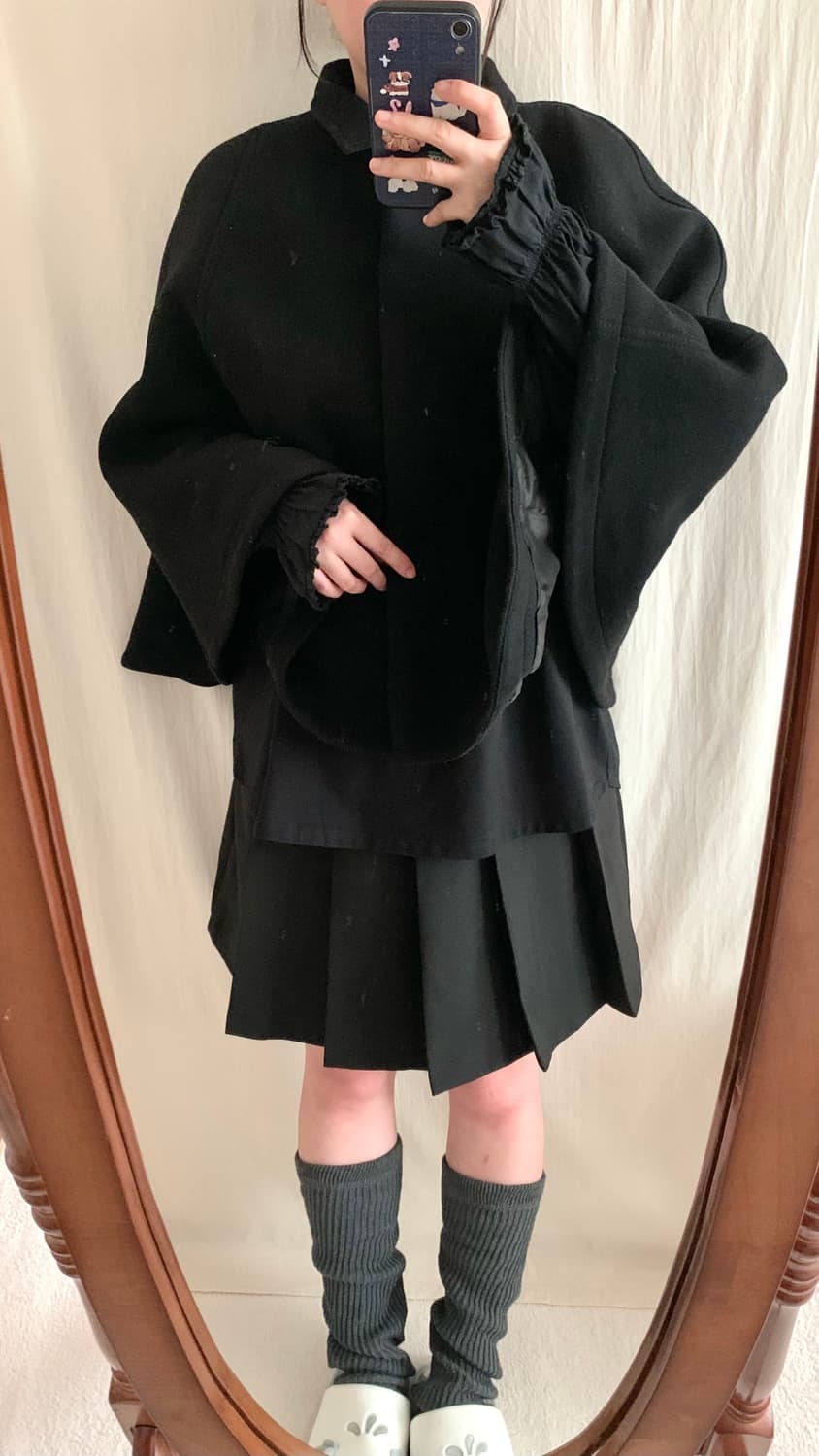 ZARA 레더 카라 블랙 케이프 코트 상품이미지4