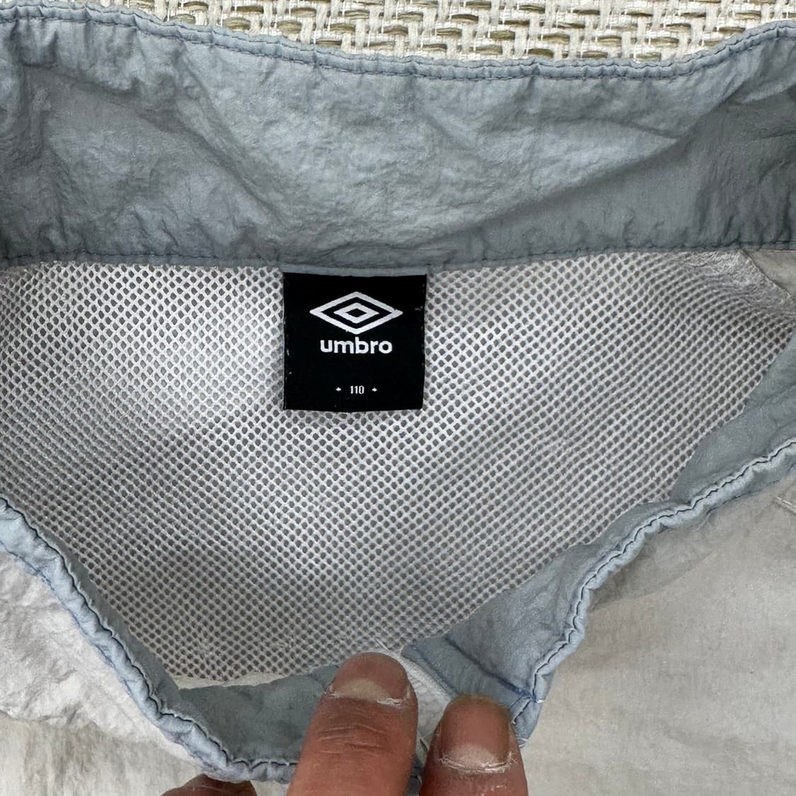 엄브로 배색 윈드브레이커 r2936 상품이미지5