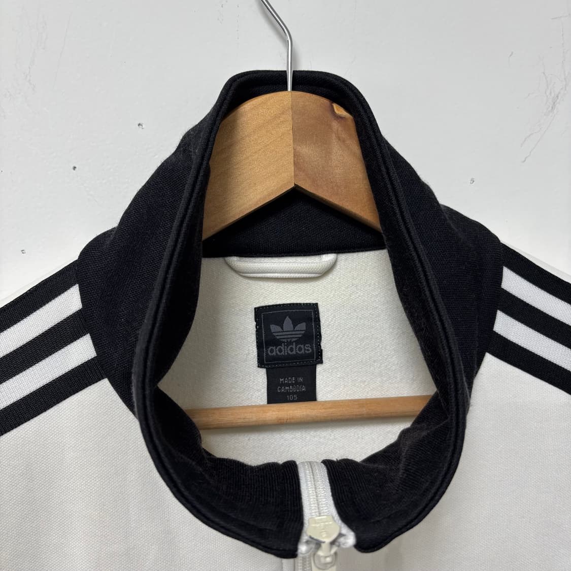 아디다스 검흰 베켄바우어 트랙탑 상품이미지3
