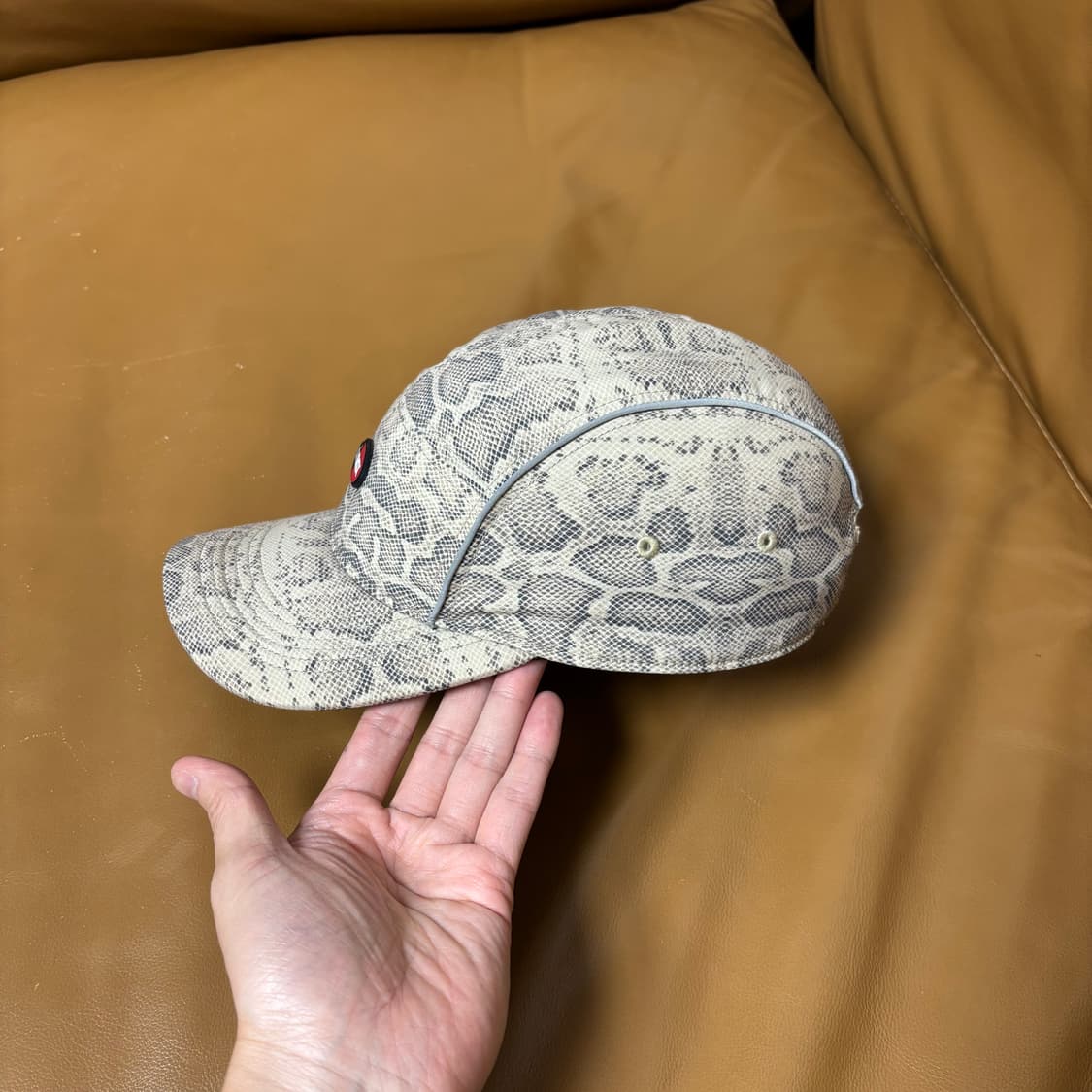 슈프림 나이키 에어맥스 캠프캡 모자 스네이크 상품이미지4