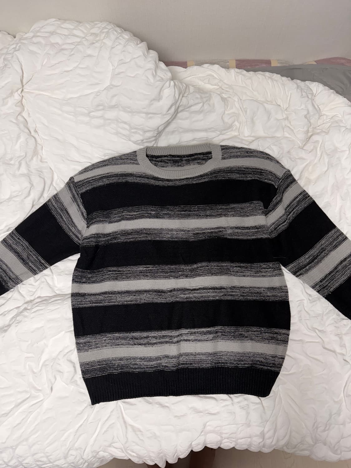 노브랜드 니트 상품이미지1