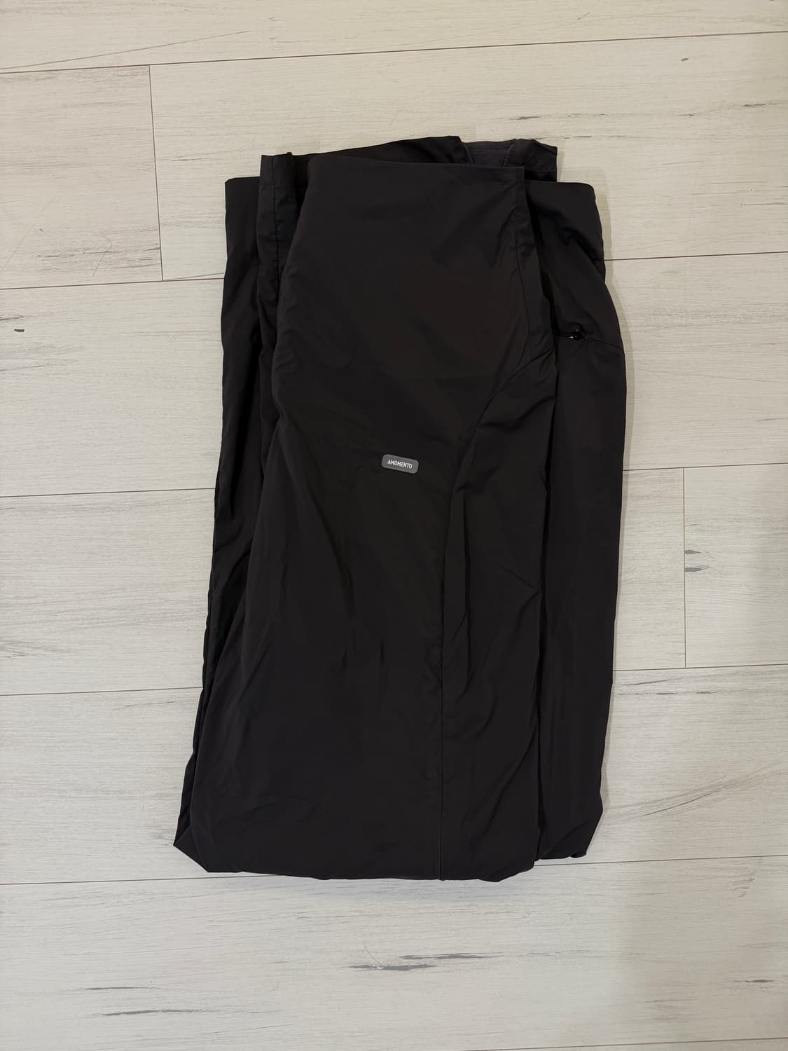 아모멘토 side vent pants 상품이미지2