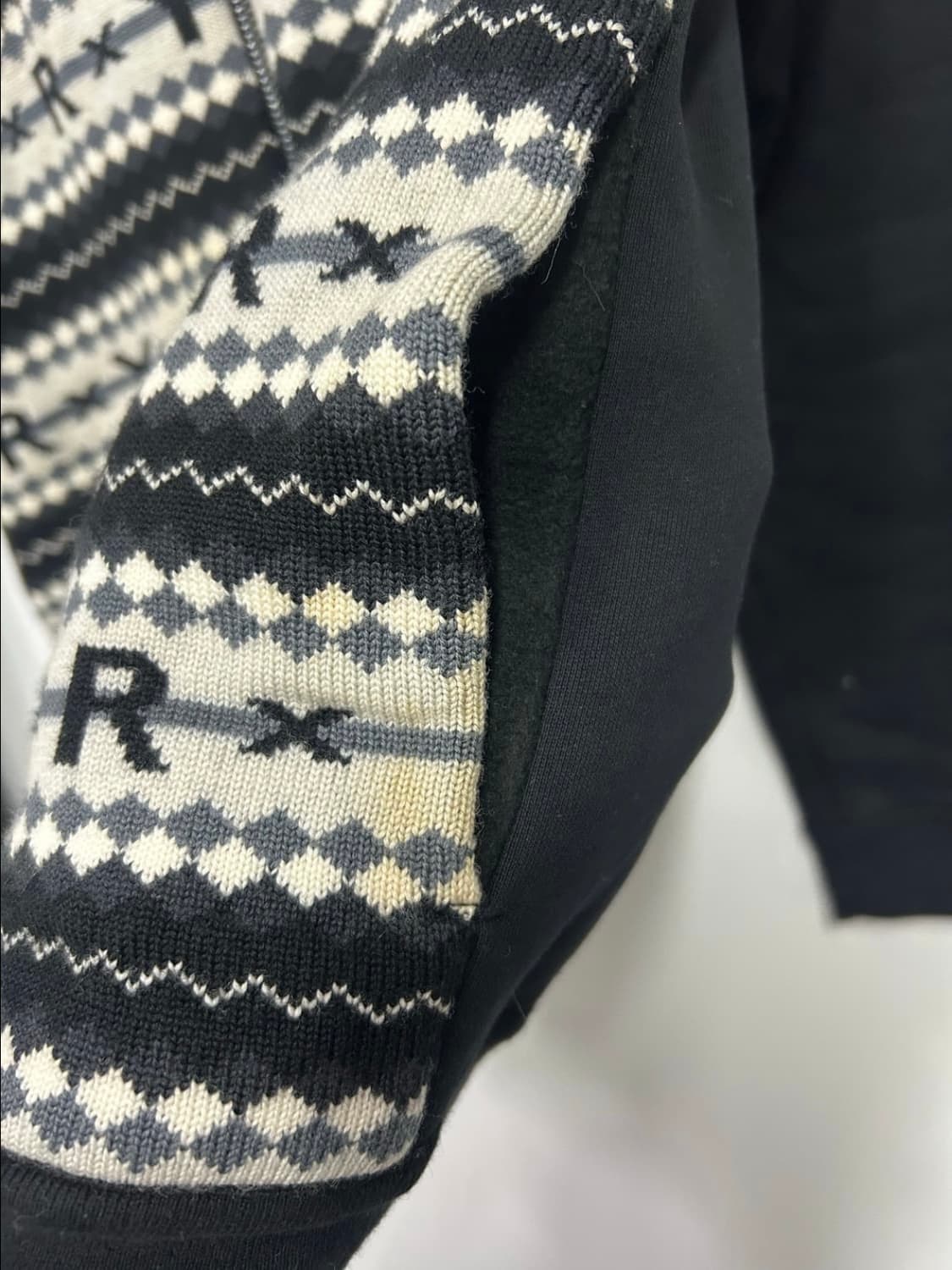 버버리 니트 후드집업 상품이미지6