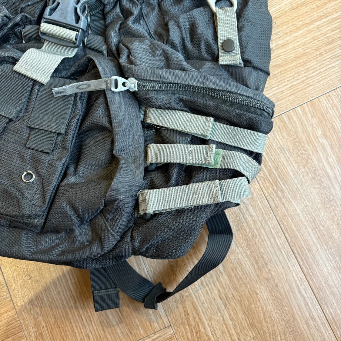 오클리 택티컬 필드 기어 백팩 상품이미지5