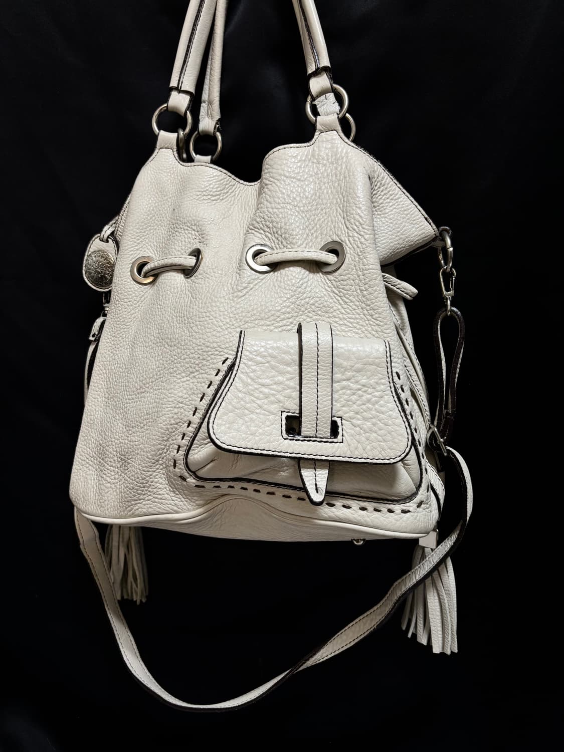 “Unknown” 00’s Design Pocket Detail Bag 상품이미지2