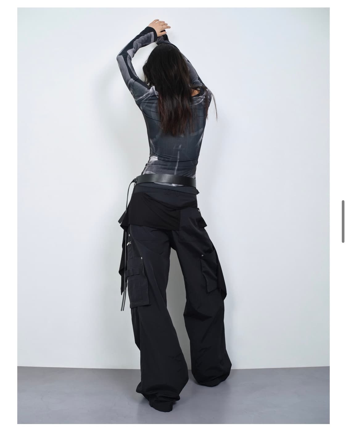 나체 x-ray printed long sleeve  상품이미지2