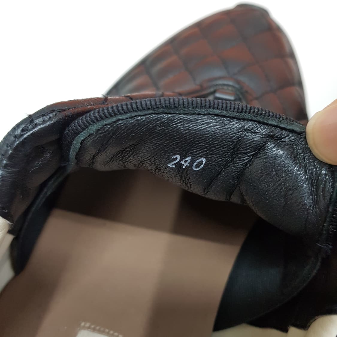 르베이즈 퀄팅 레더 슬립온 슈즈 240사이즈 상품이미지4