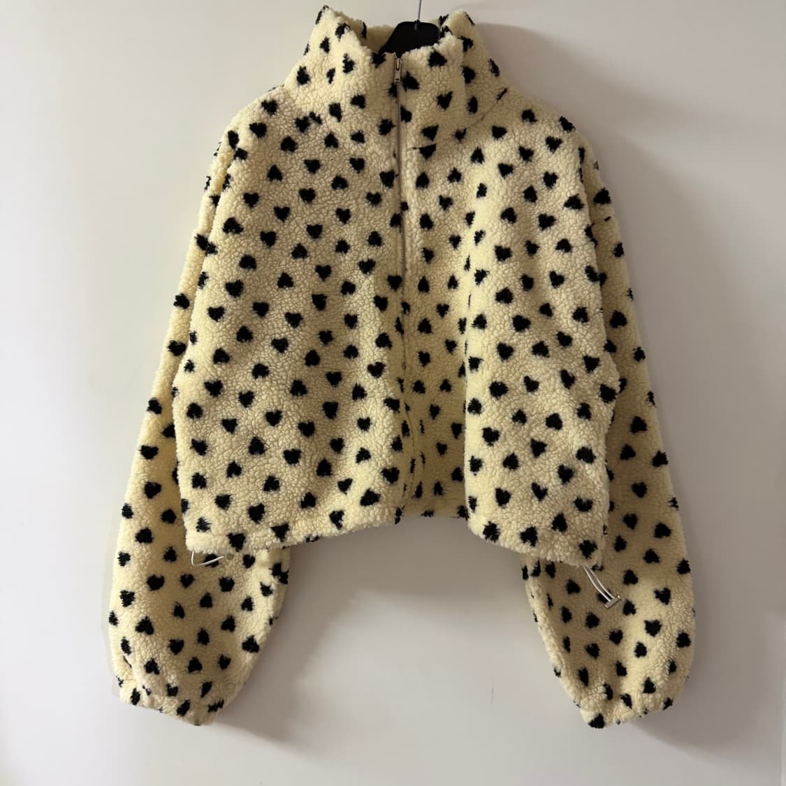 새상품 여자 하트 뽀글이 크롭 집업 상품이미지1