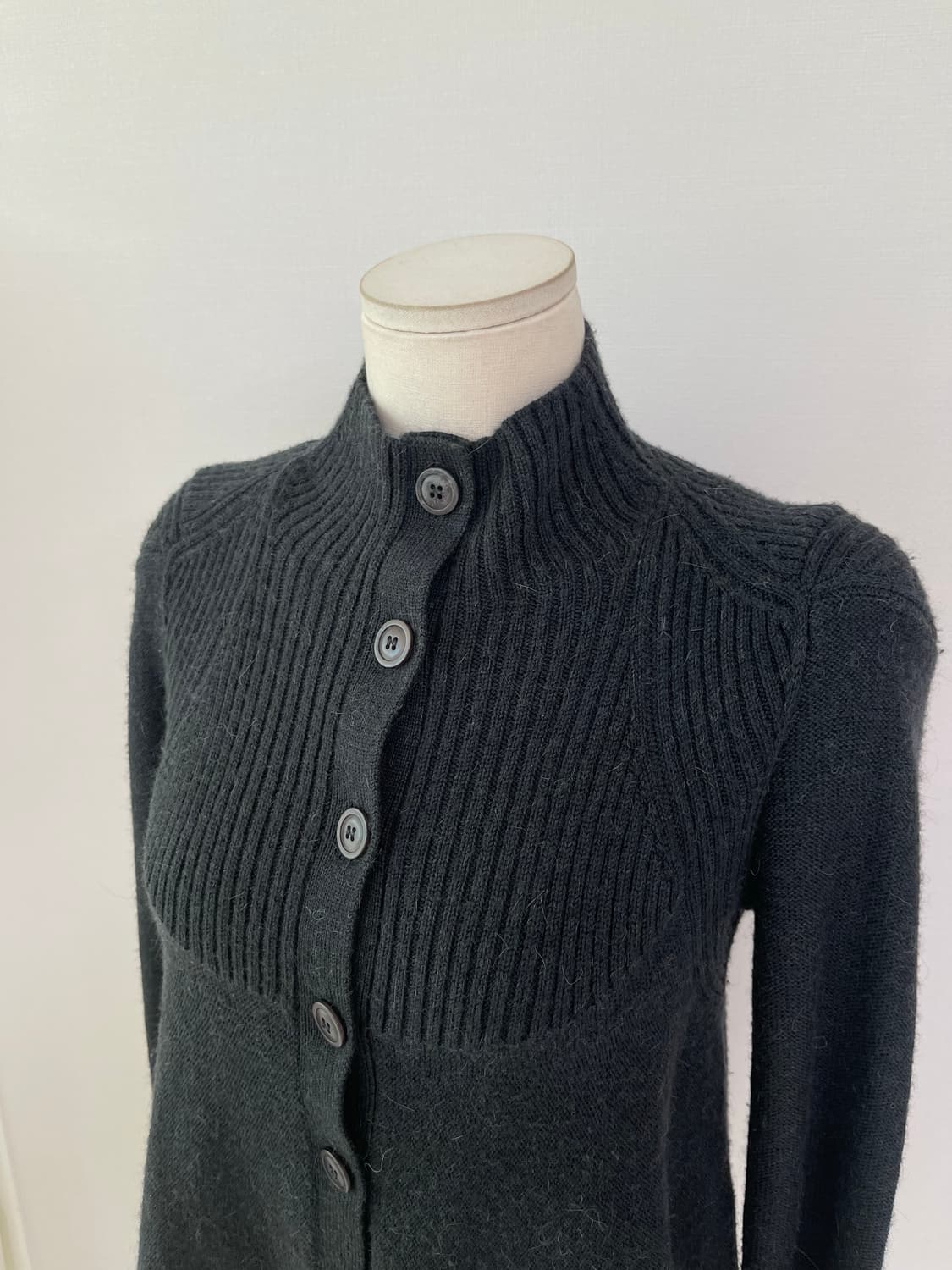 바네사부르노 알파카 혼방 가디건 44 상품이미지2