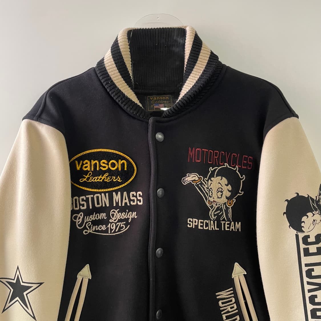 밴슨 x 베티붑 바시티 자켓 상품이미지3