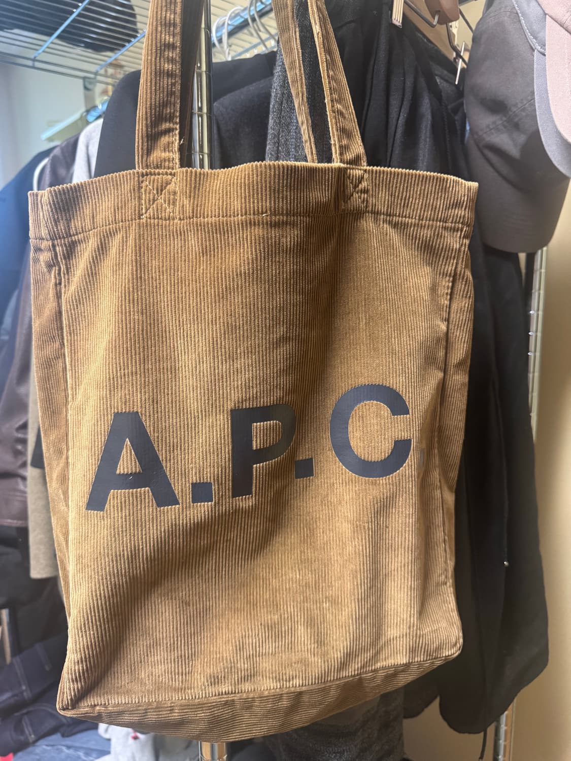 아페쎄 A.P.C 에코백 코듀로이 브라운 상품이미지1