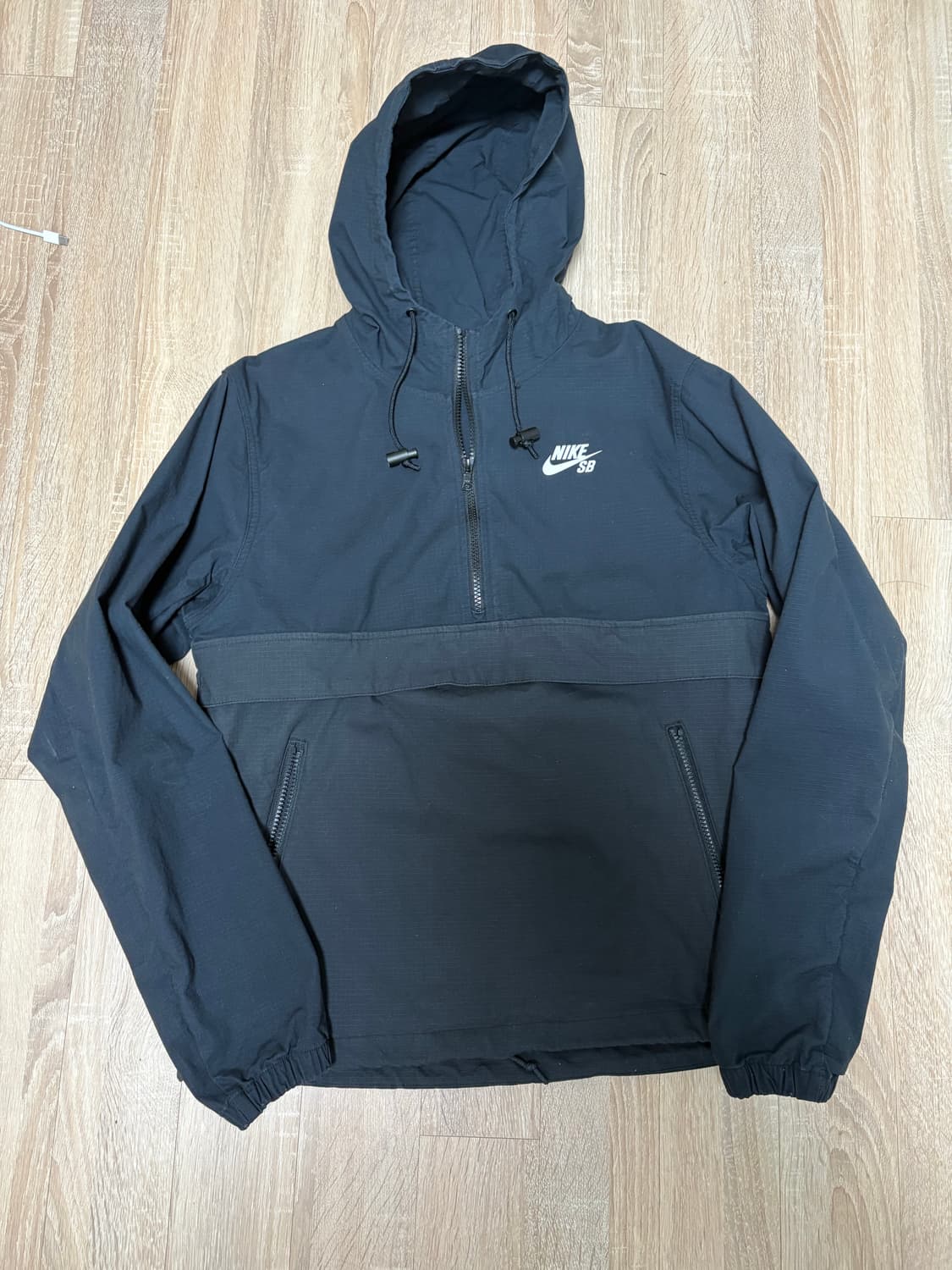 나이키 아노락 상품이미지1