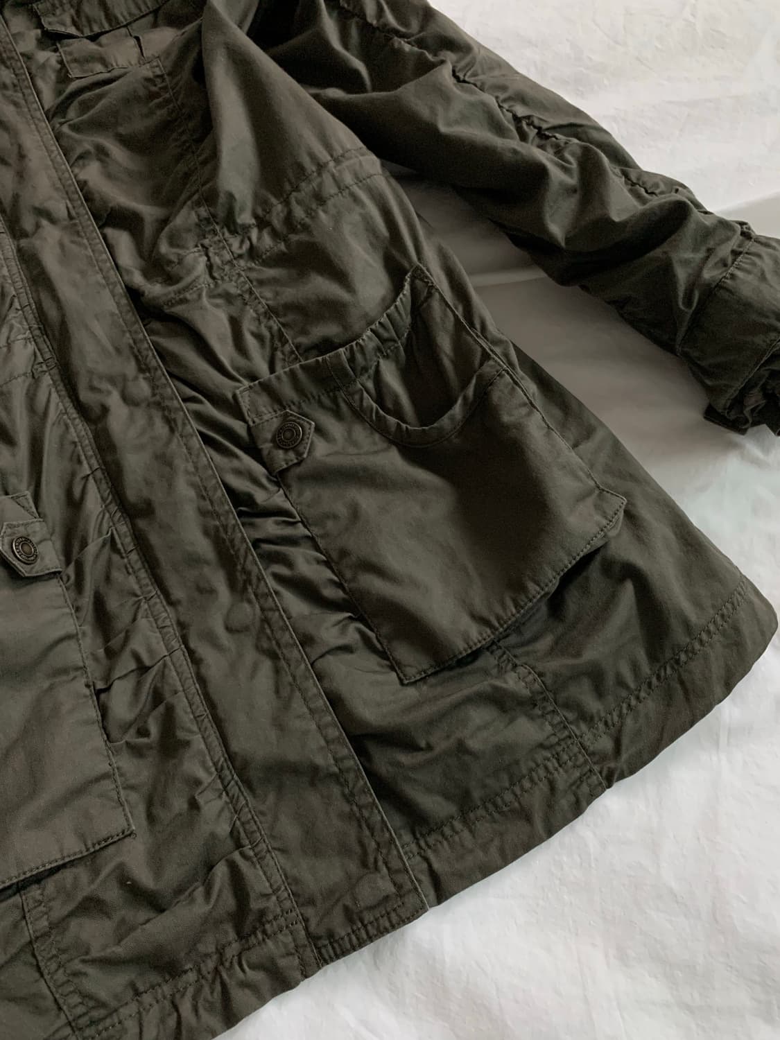 카키 셔링 점퍼 상품이미지5