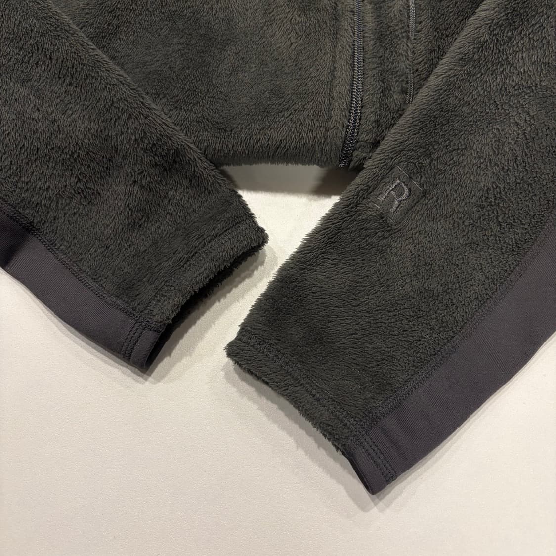 파타고니아 R2 플리스 자켓 그레이 B986 상품이미지8