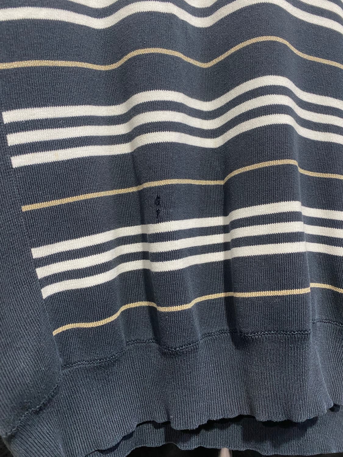 Burberry 프릴 디테일 글리터 스트라이프 니트 상품이미지5