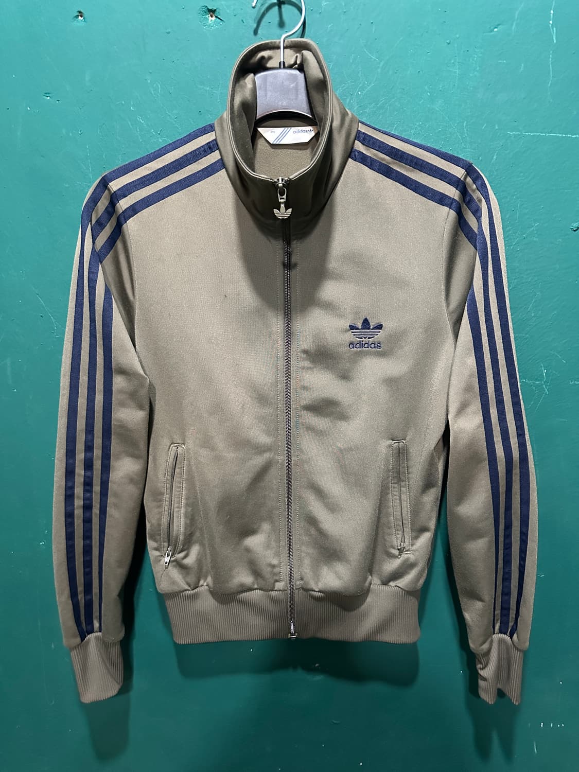 아디다스 카키 트랙탑져지 핀터깔 95 상품이미지1