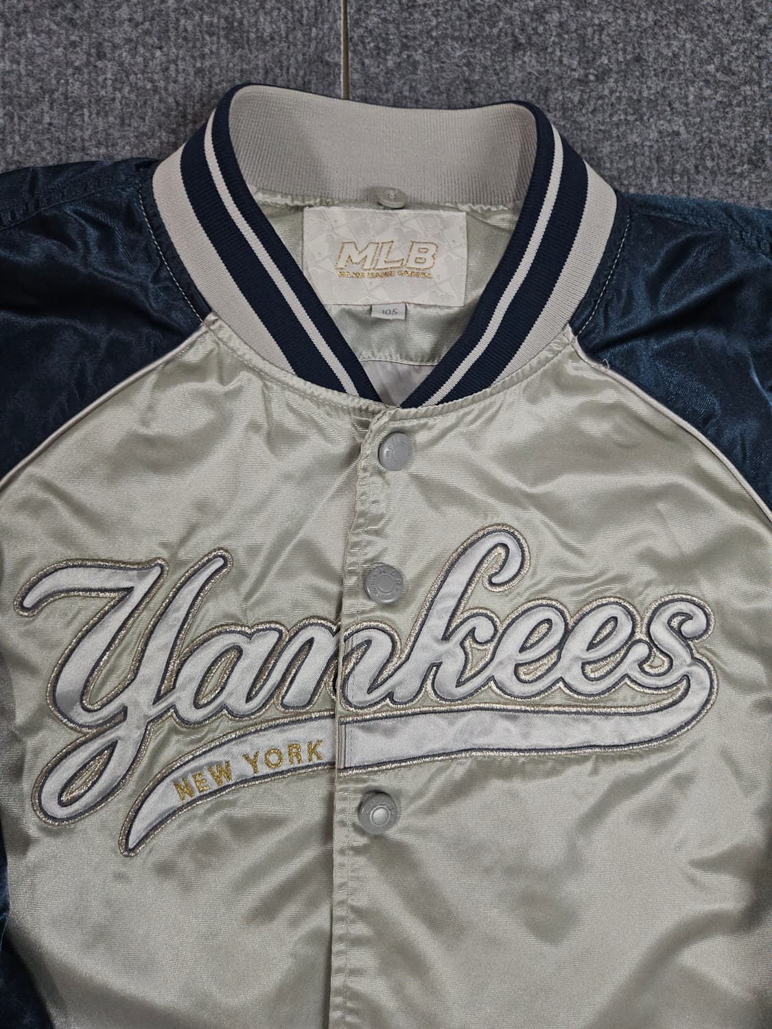 MLB 00s 올드스쿨 뉴욕양키즈 빅로고 자켓 급처 상품이미지2