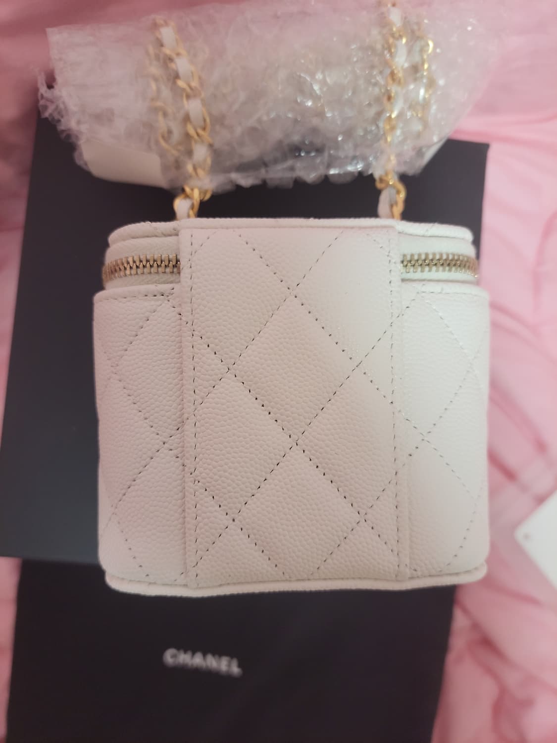 정품)급처미사용새상품!샤넬 캐비어 시즌한정판하트 베니티가방크로스코스메틱백 상품이미지10