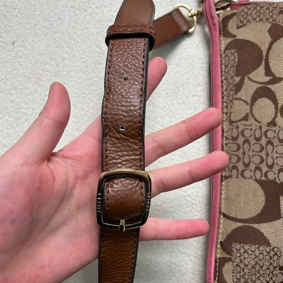 코치 시그니처 패브릭 바디 백 상품이미지2