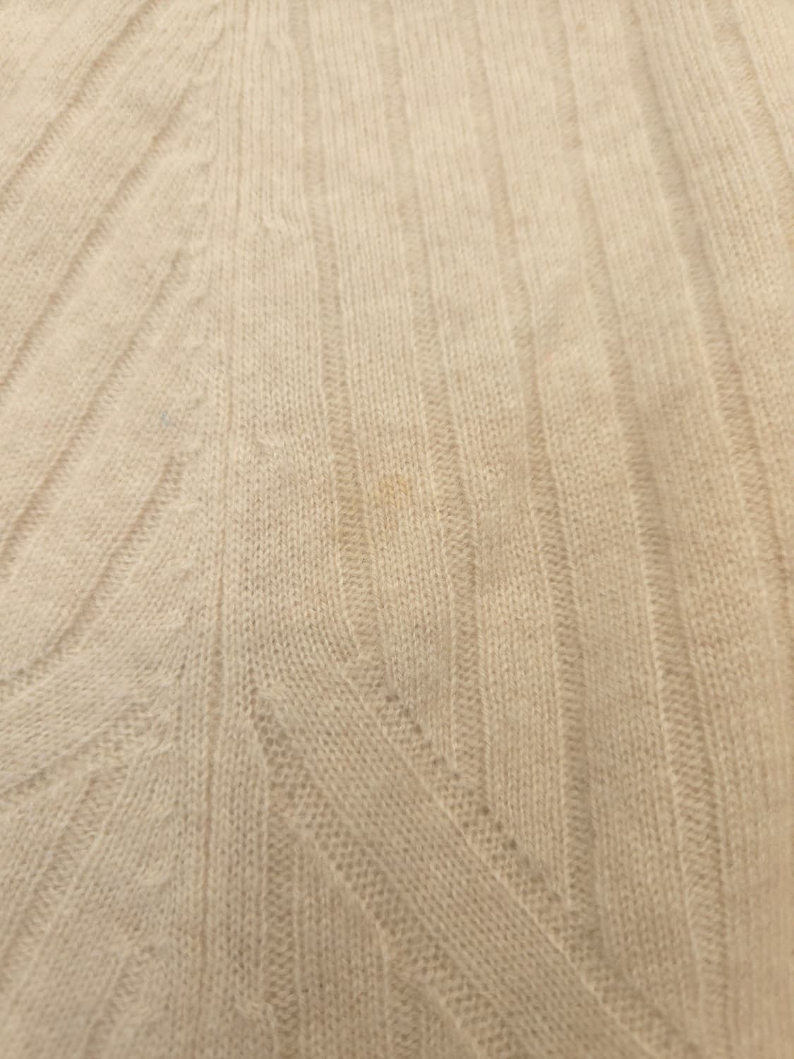 쿠메 아이보리 캐시미어 니트 플레어 스커트 상품이미지2