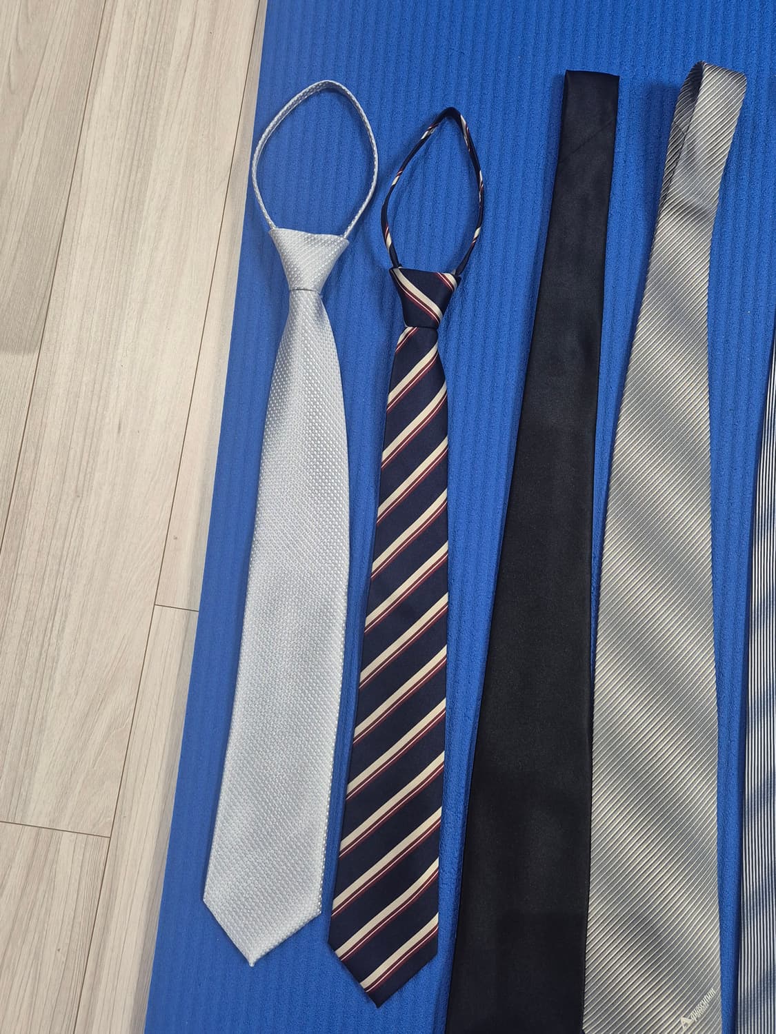 넥타이 8개 일괄 판매 (상태최상) 상품이미지2