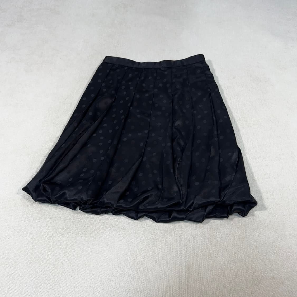 Dot 3D Voluminous Black Skirt  상품이미지2