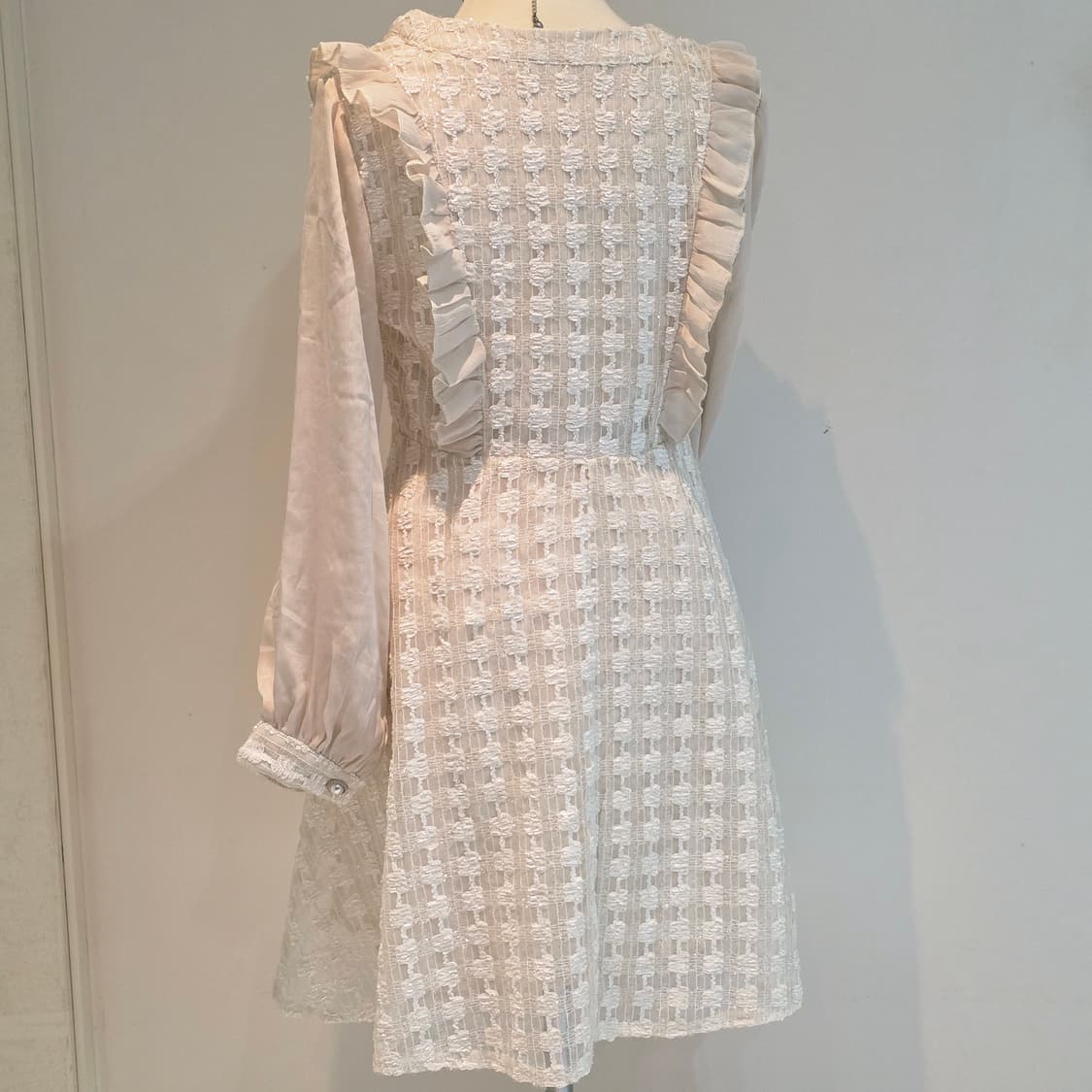 로판 화이트 트위드 쉬폰 로맨틱 진주 실크시스루st 원피스 상품이미지4