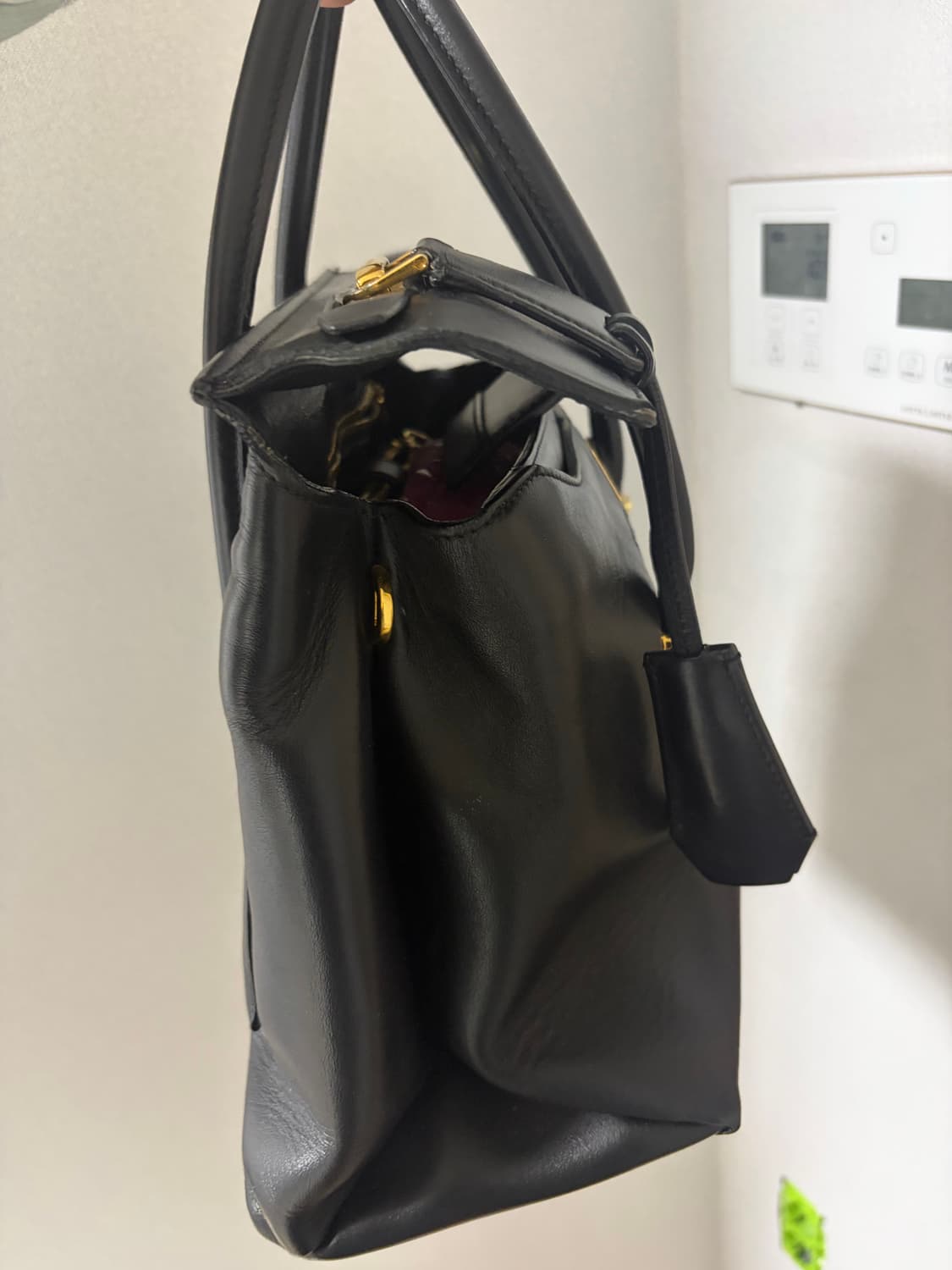 tomford 톰포드 블랙 레더 토트백 상품이미지3