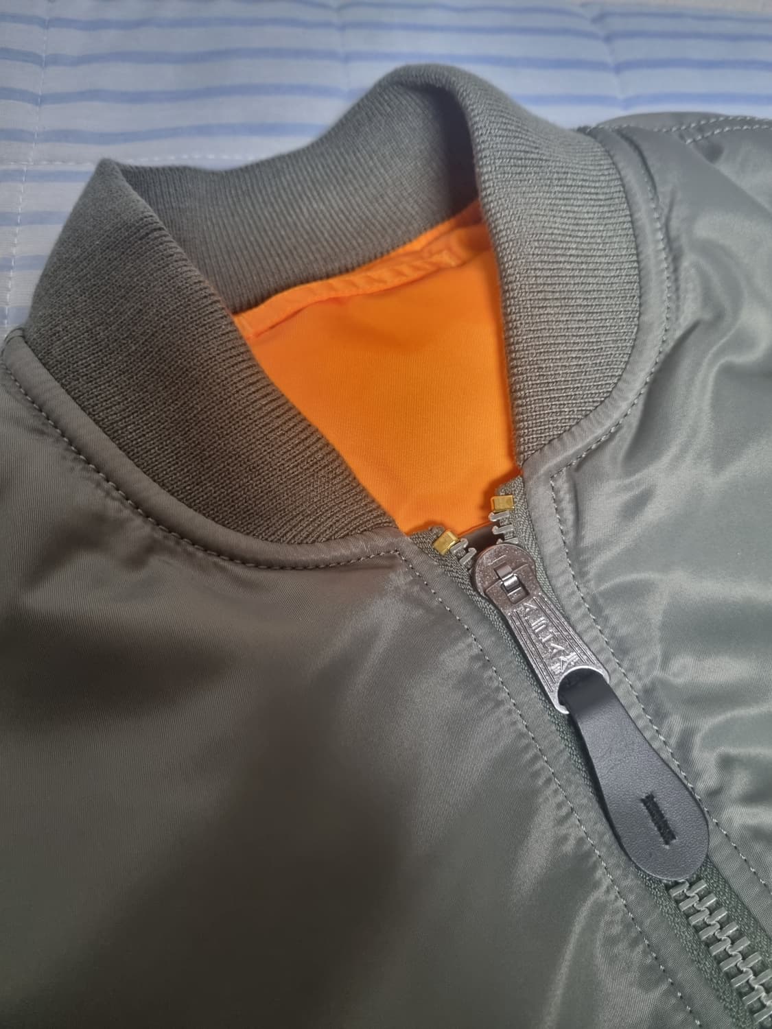 알파인더스트리 ma-1 필드그레이 m사이즈 상품이미지4