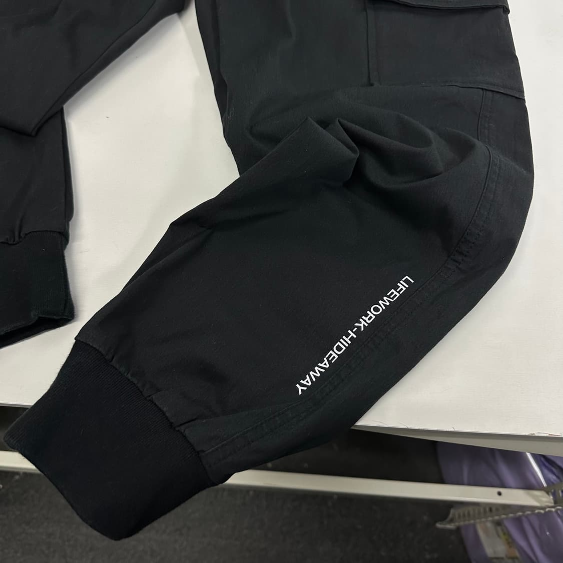 M 라이프워크 블랙 카고 조거팬츠 상품이미지2