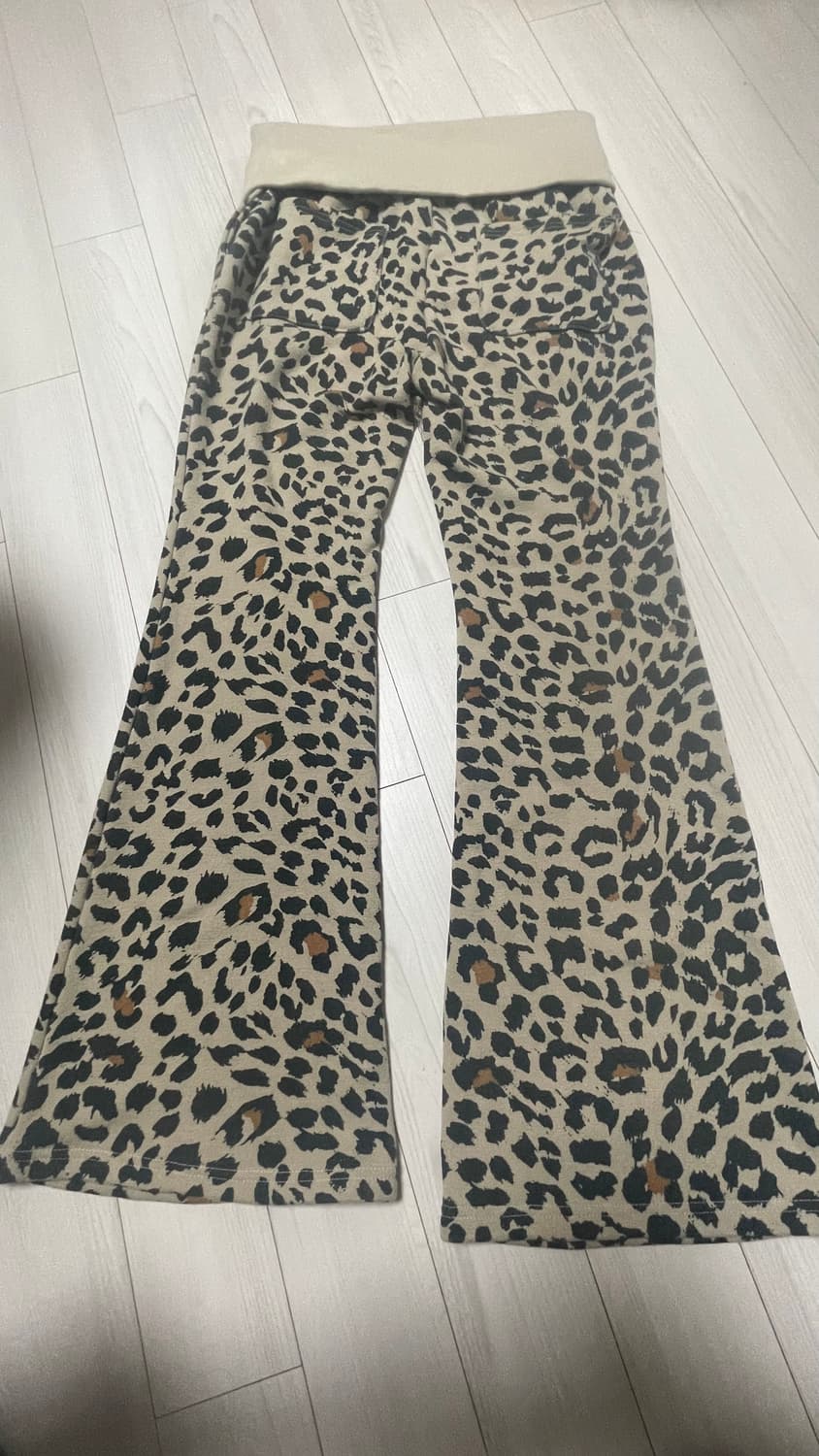 갸루 호피 딱붙츄리닝 상품이미지5