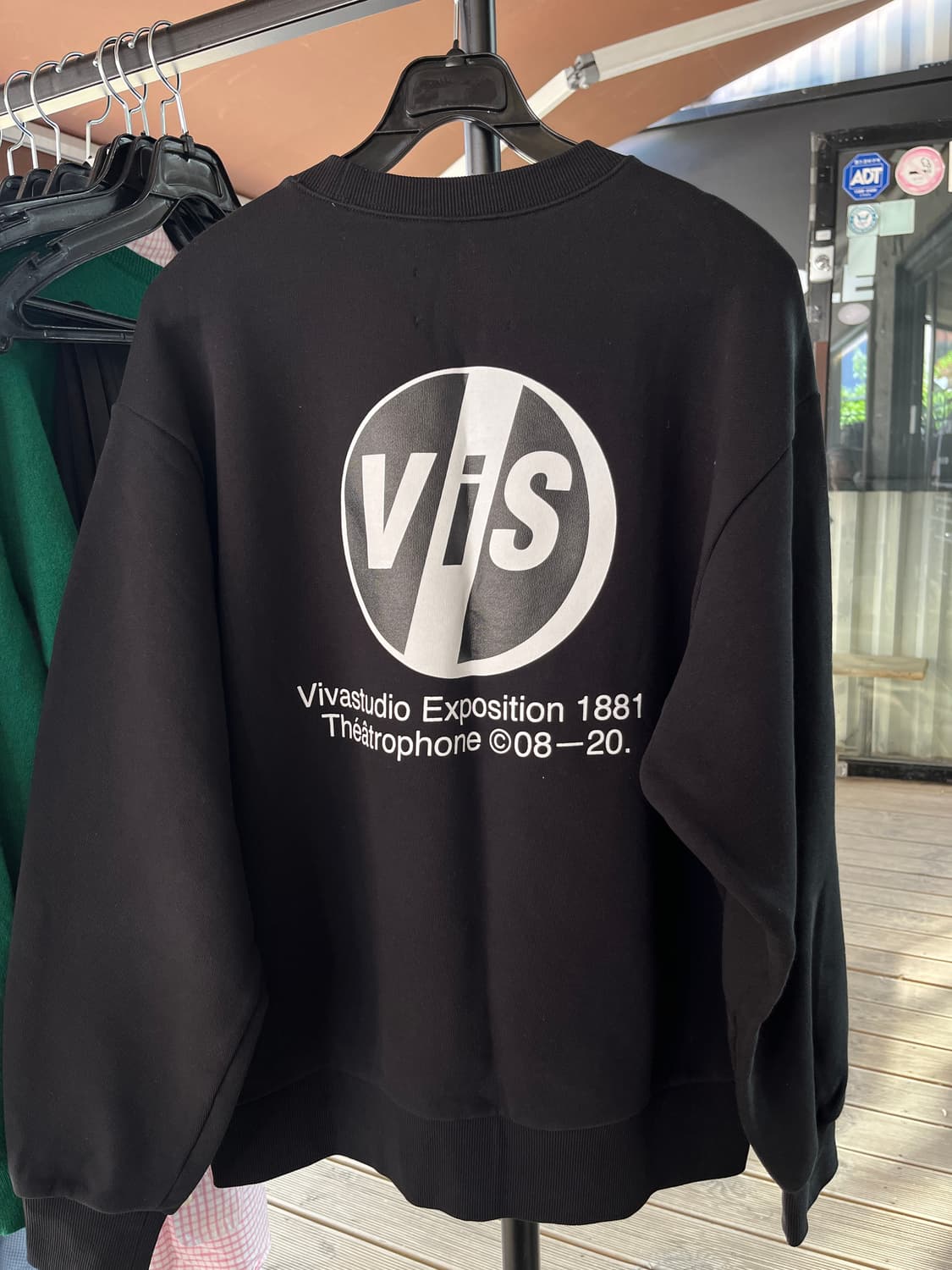 비바스튜디오 맨투맨 상품이미지1