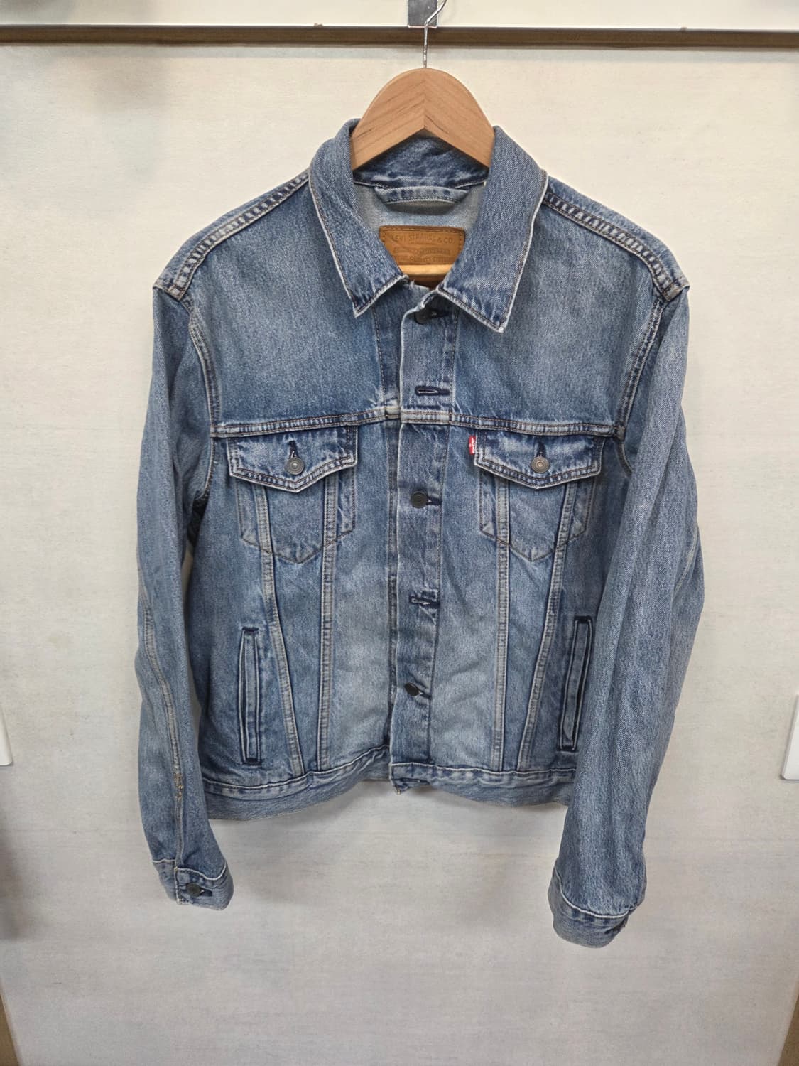 리바이스 트러커 데님자켓 m 상품이미지1