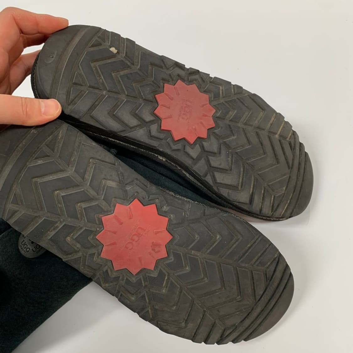 UGG 오즈웨어 쓰리버튼 천연양털 롱부츠 블랙 245 상품이미지2