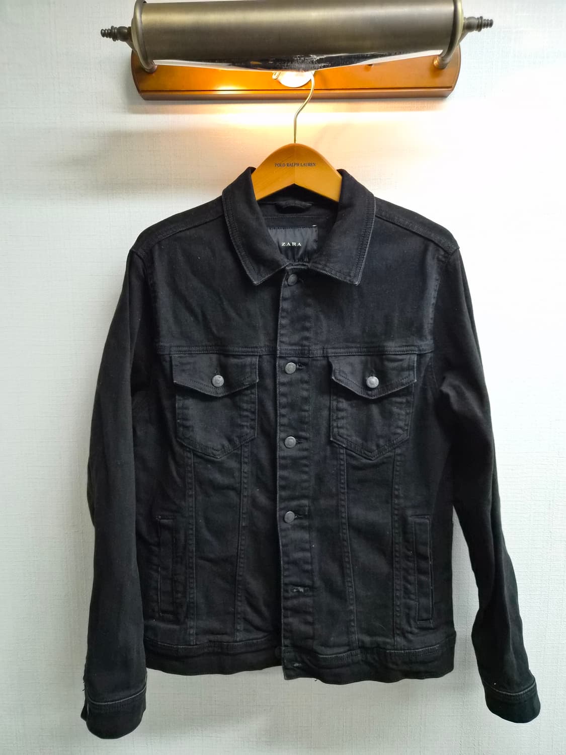 L) ZARA 자라 블랙 데님 자켓 팝니다 상품이미지1