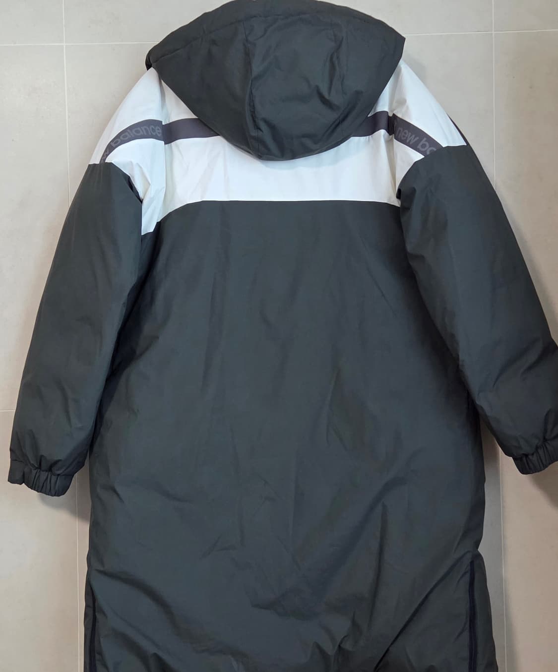 뉴발란스 리버시블 구스다운 경량 롱패딩 L (100사이즈) 택포 상품이미지5