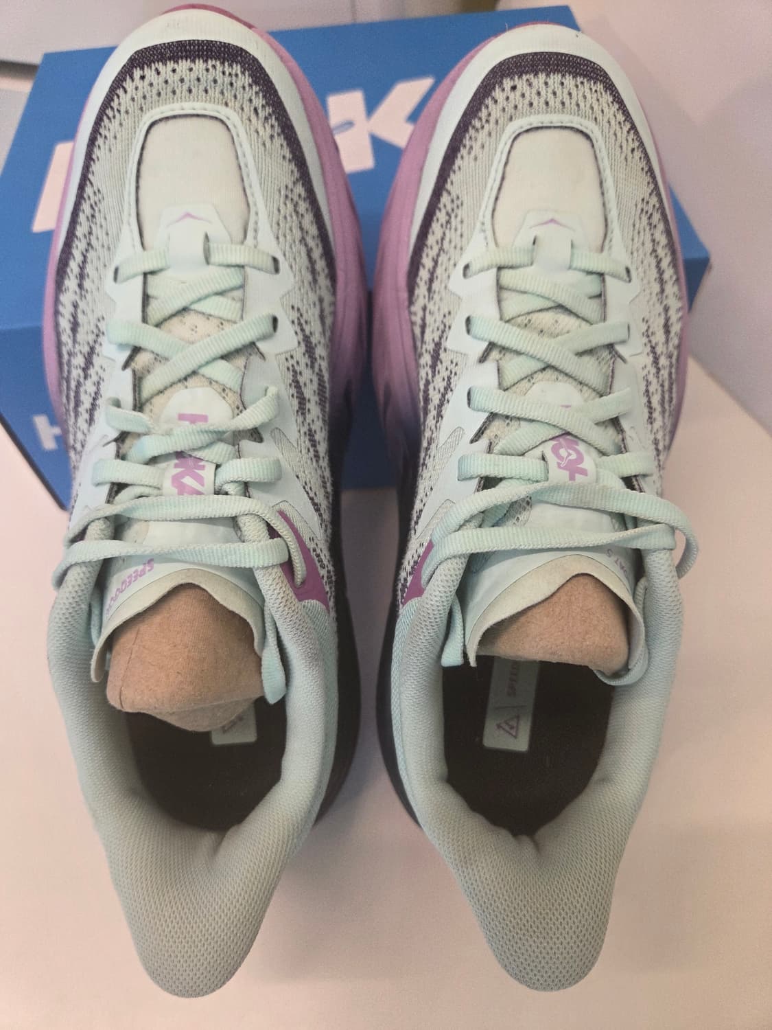 호카 스피드고트 5 런닝화(준신품급) 상품이미지3