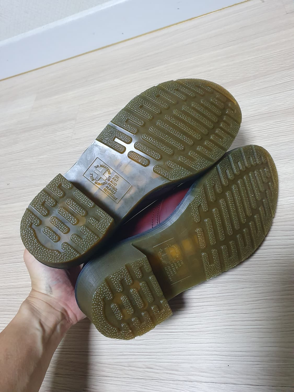 닥터마틴 체리레드 아모리 힐 슈즈 250~55 상품이미지7