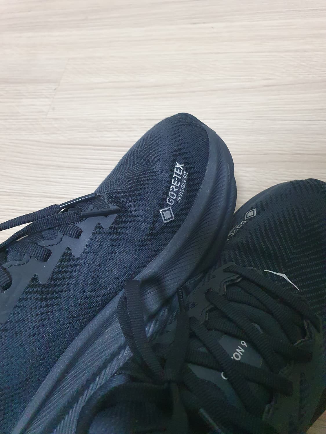 호카 클리프톤9 GTX 고어텍스 240 상품이미지8