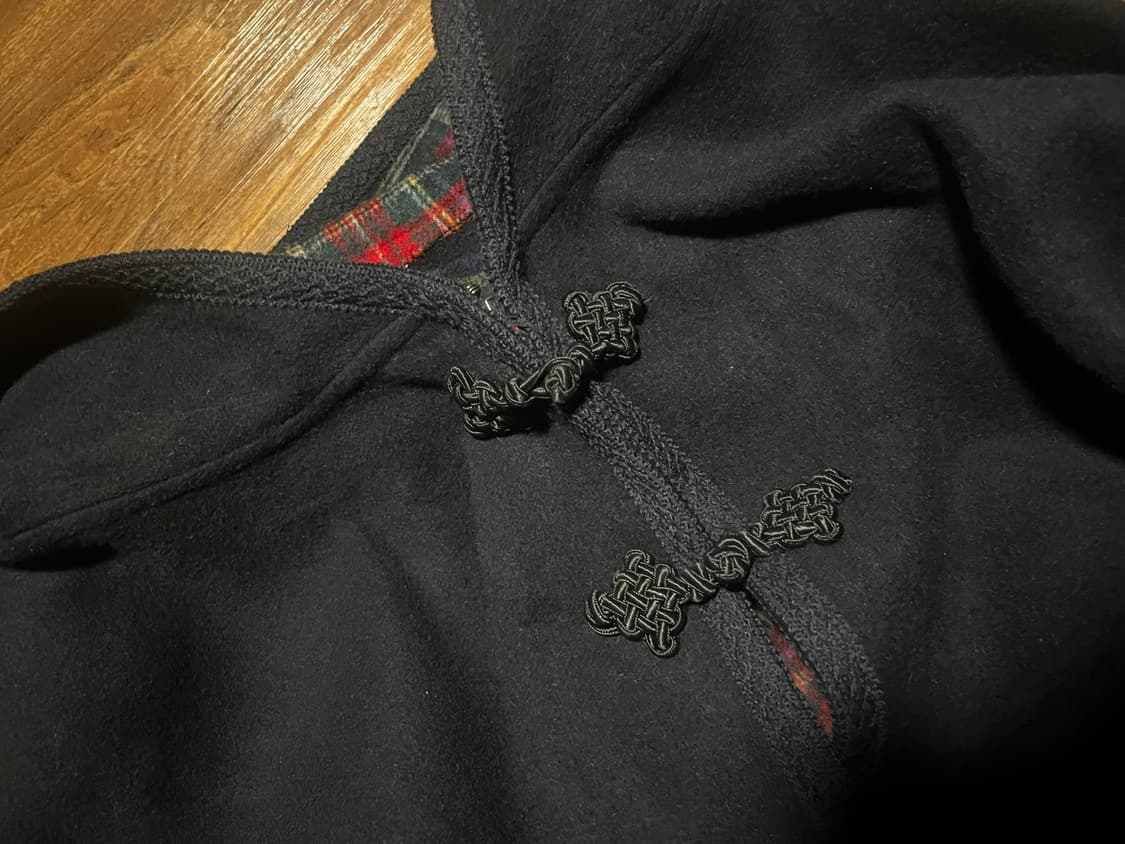 BCBG WOOL TOGGLE NAVY PONCHO 상품이미지8