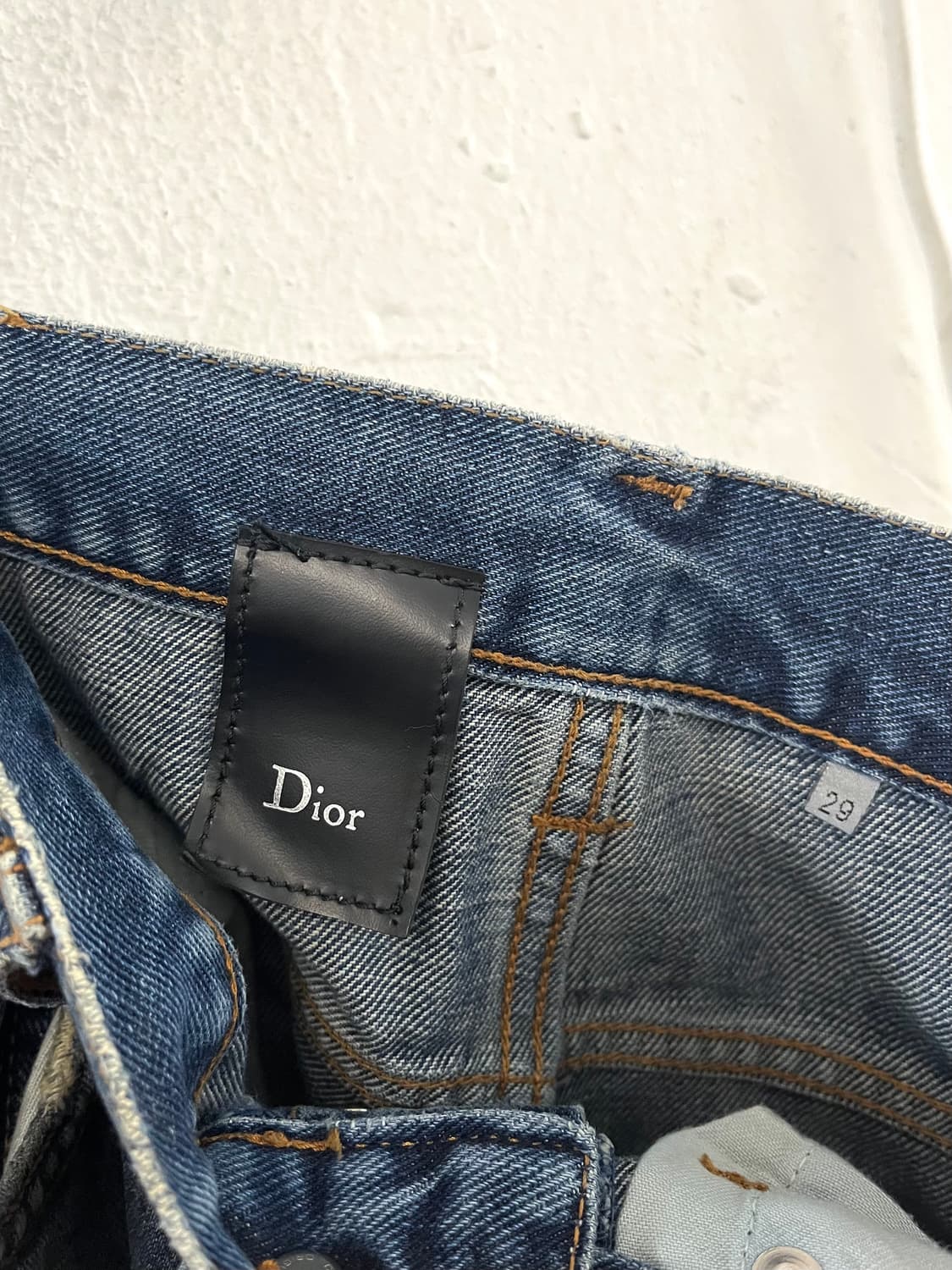 디올 옴므 08FW 오일 워싱 데님 팬츠 상품이미지4