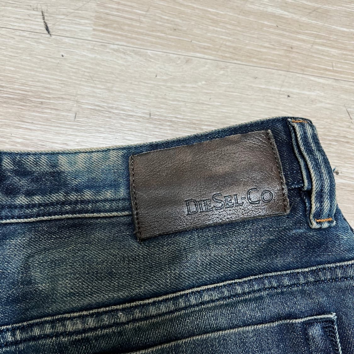 디젤 맨 사파도 빈티지 워싱 레귤러 데님팬츠 청바지[중청] 32 상품이미지5