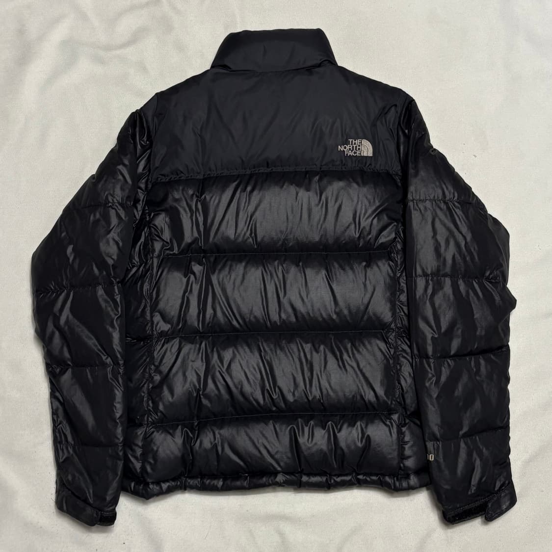 85 노스페이스 여성용 눕시 700 패딩  상품이미지3