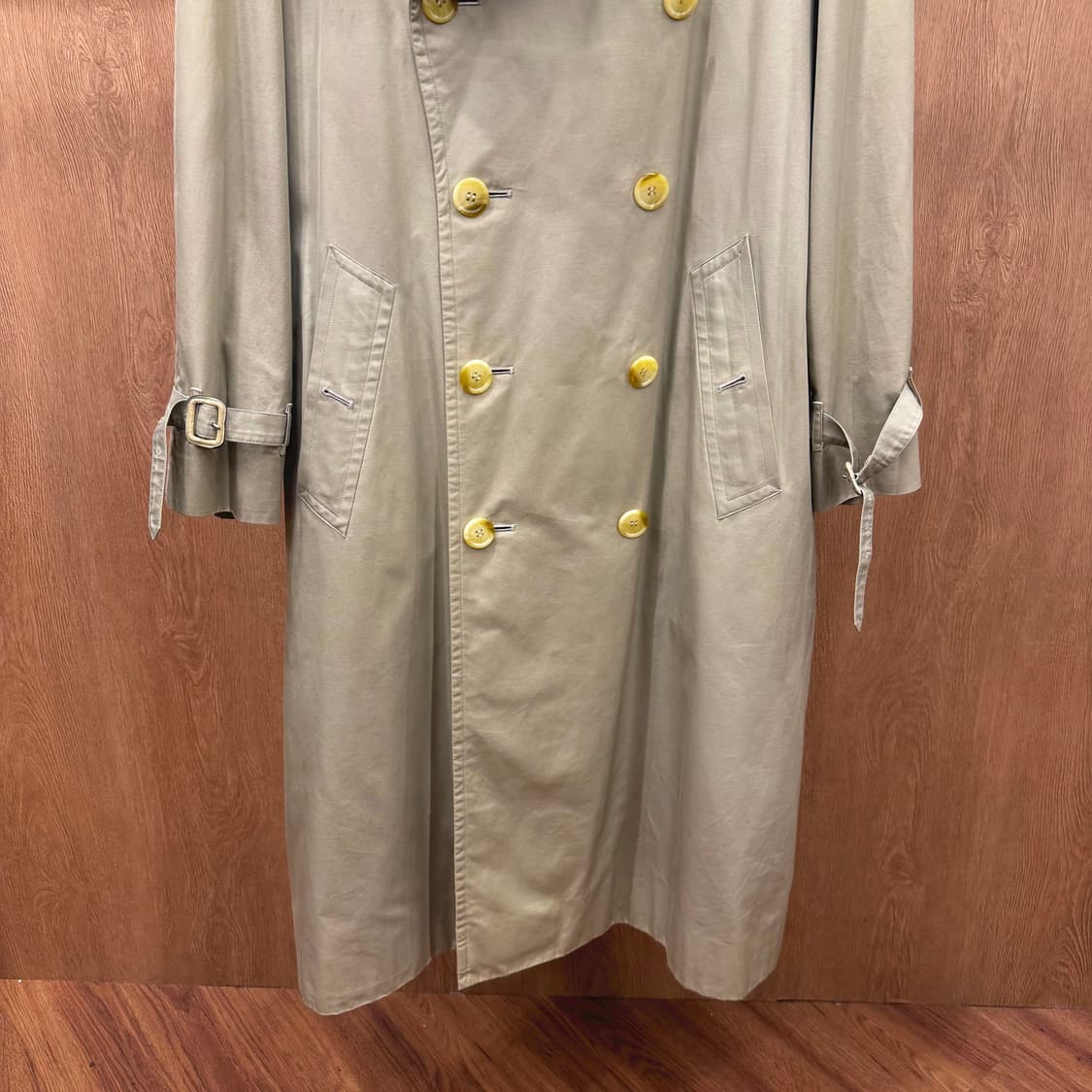 버버리 트렌치 코트 더블 버튼업 체크 안감 배색 디테일 레귤러핏 베이지 상품이미지5