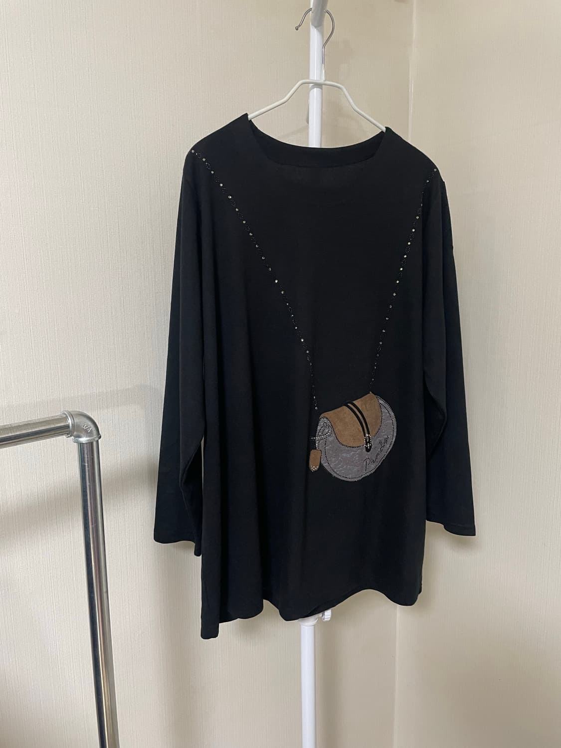 큐빅 가방 프린팅 루즈핏 롱티 상품이미지2