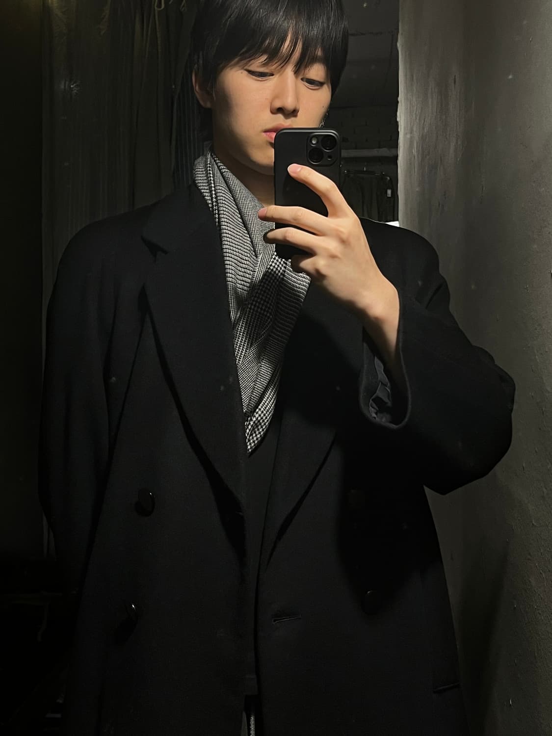 트래디셔널웨더웨어 그레이 하운드투스 체크패턴 울100 테슬 머플러 목도리 상품이미지2