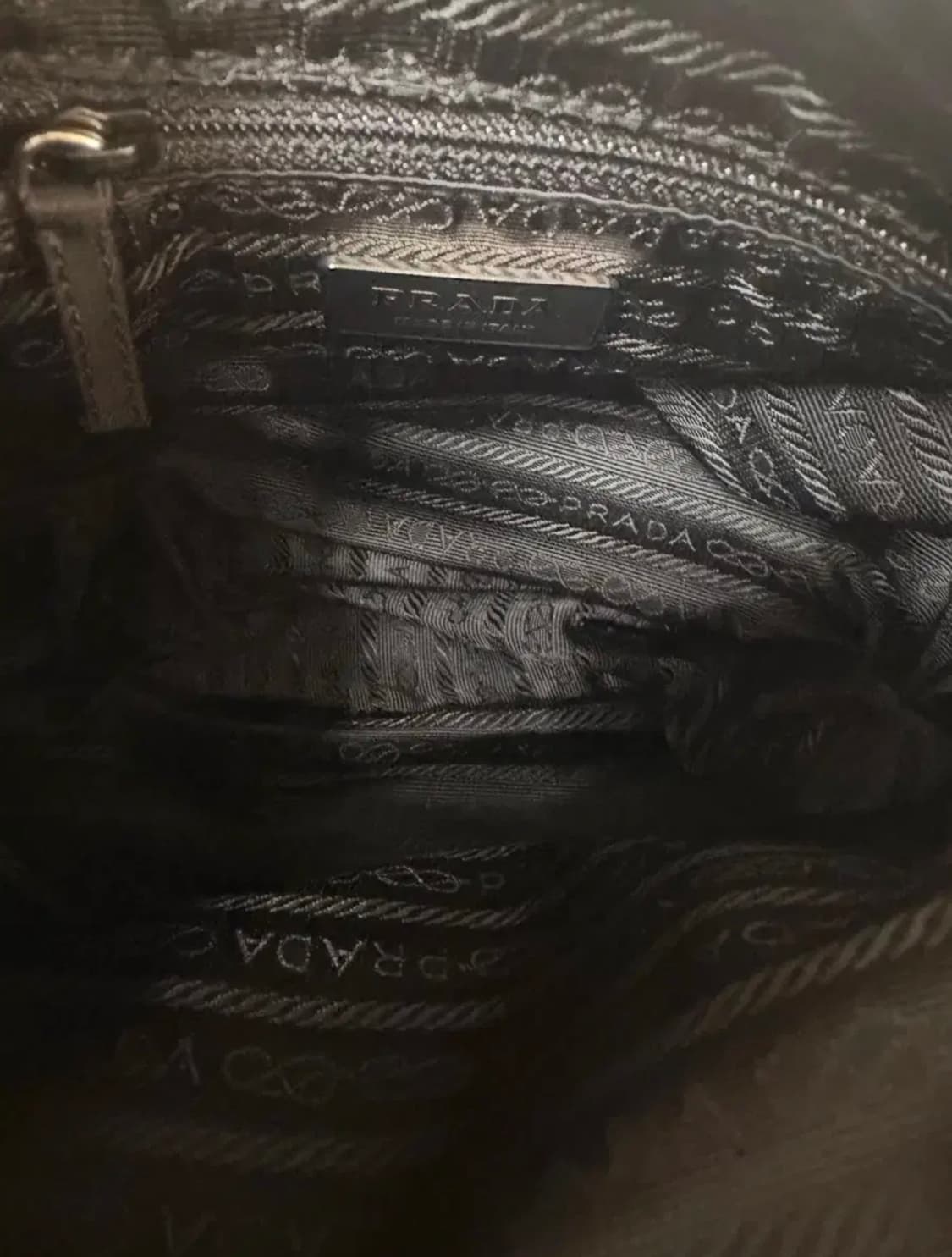 정품 프라다 포코노 나일론 메신저백 크로스백 주우재백 숄더백 상품이미지7