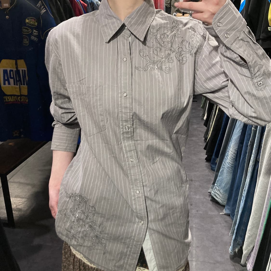 [IM] vtg 웨스턴 자수 스트라이프 셔츠 그레이 상품이미지1
